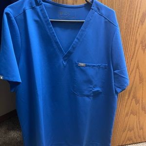 FIGS Casma scrub top (womens)